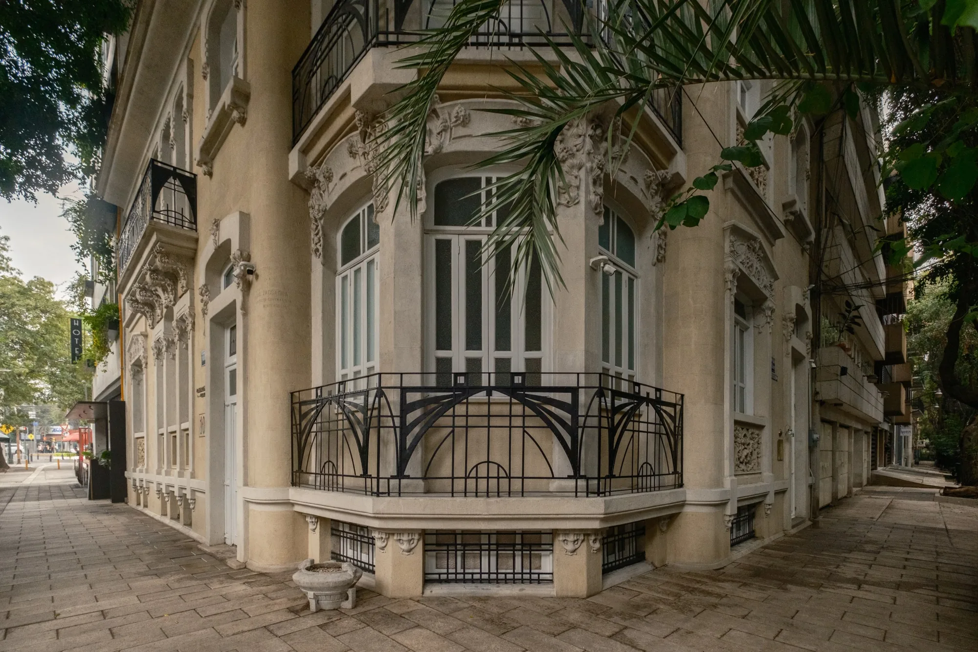 Fachada de Casa Izel